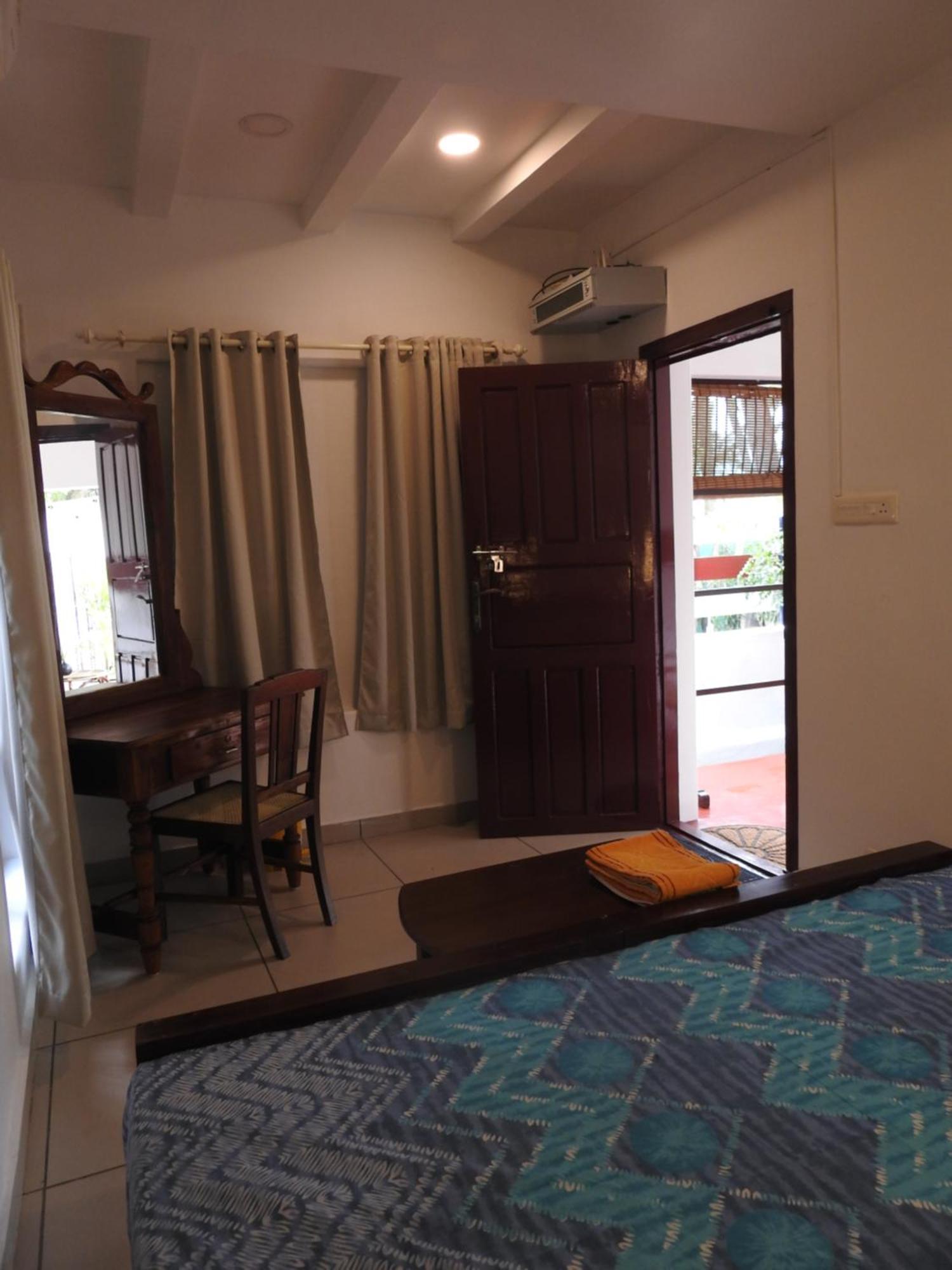 Shoreline Marari Beach Villa At Golden Beach Mararikulam Alappuzha Luaran gambar