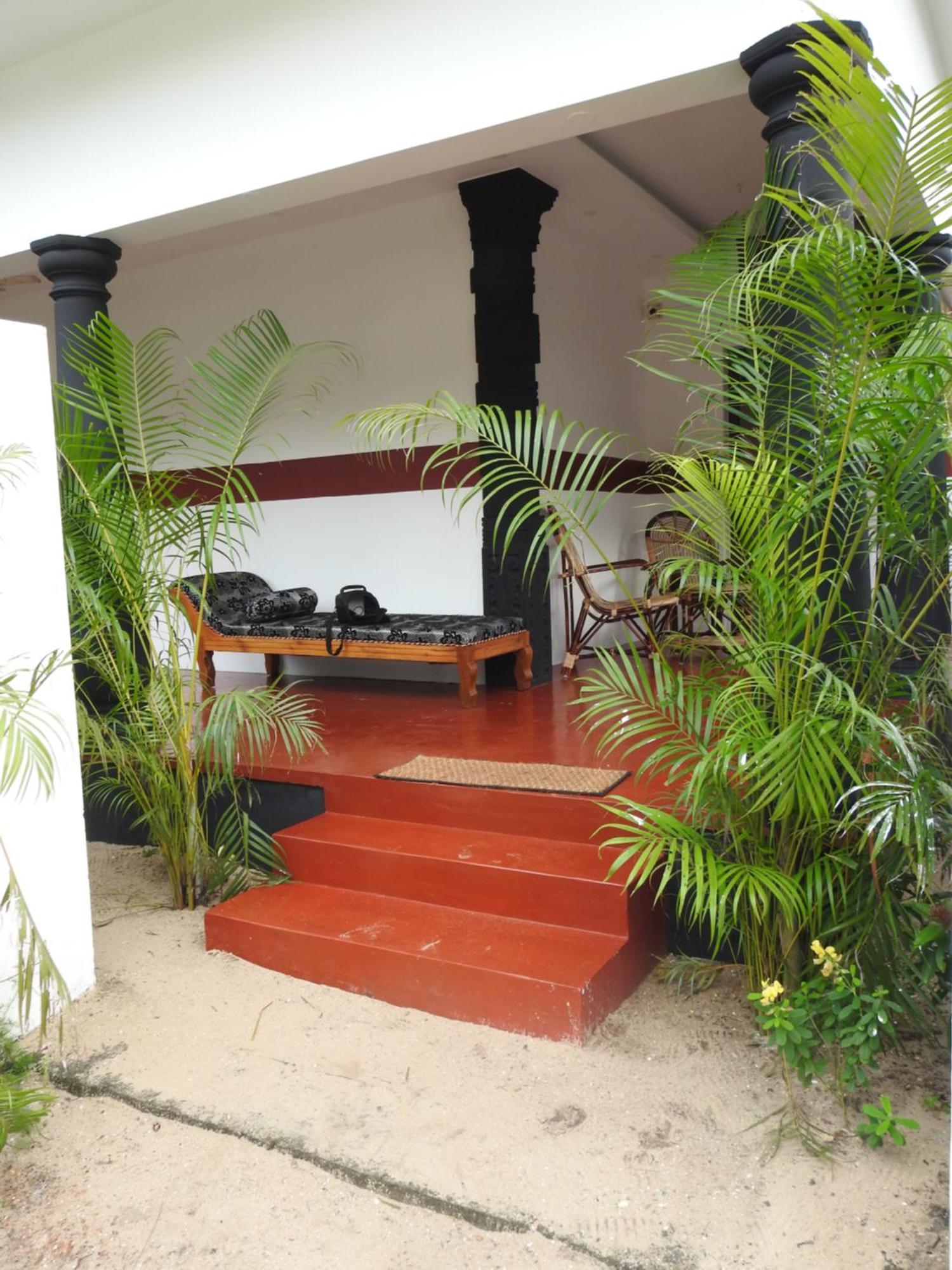 Shoreline Marari Beach Villa At Golden Beach Mararikulam Alappuzha Luaran gambar