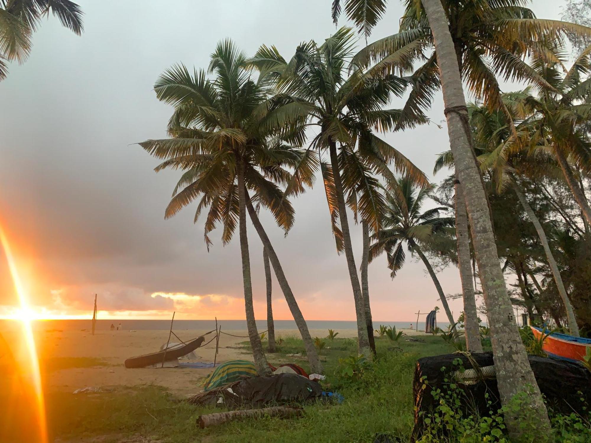 Shoreline Marari Beach Villa At Golden Beach Mararikulam Alappuzha Luaran gambar